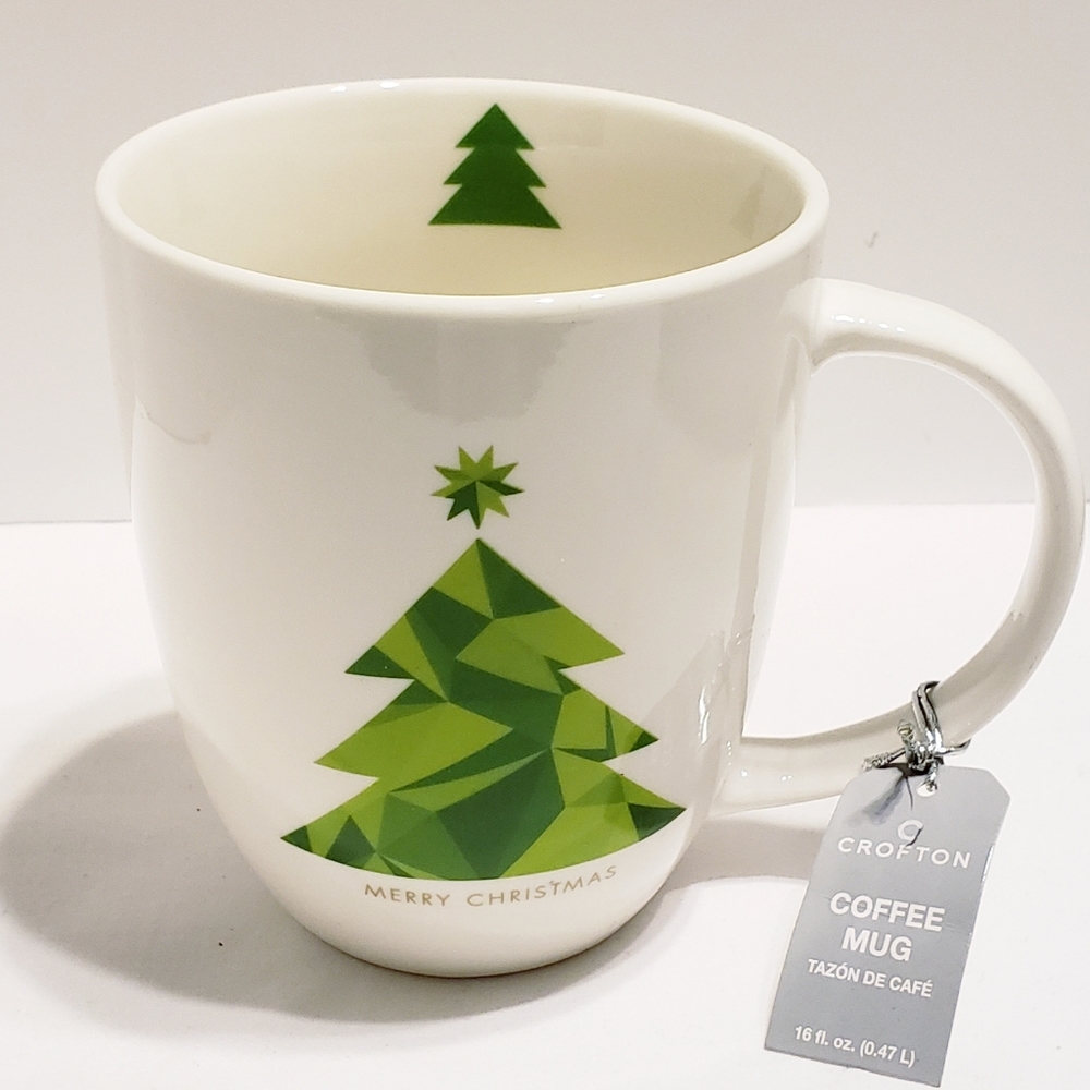 CROFTON Bone China "Merry Christmas" Tree Mug/Cup